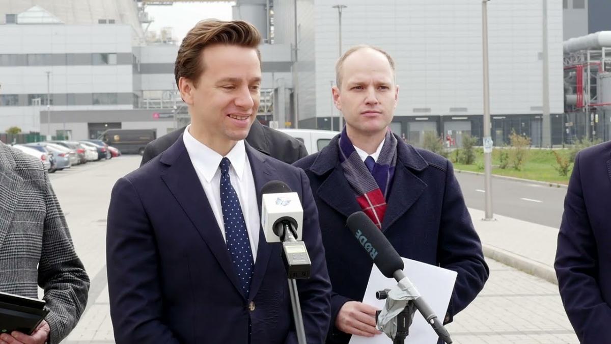 Krzysztof Bosak na konferencji w Jaworznie
