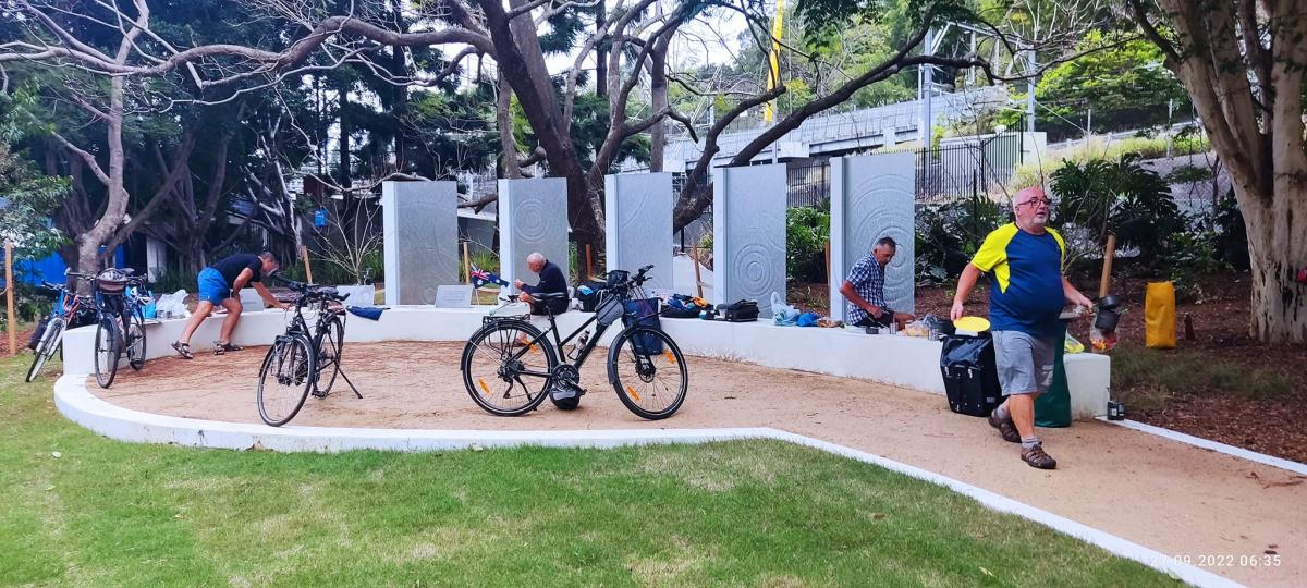 Rowerem przez Australię z Ryszardem Karkoszem. Dzień 27 z 89