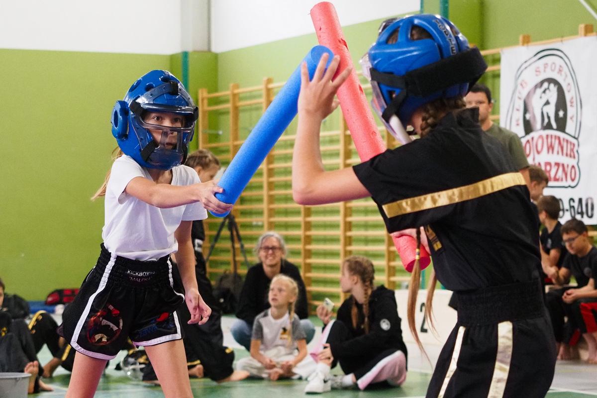 Młodzi zawodnicy kickboxingu rywalizowali podczas Challenge Pointfighting Jaworzno