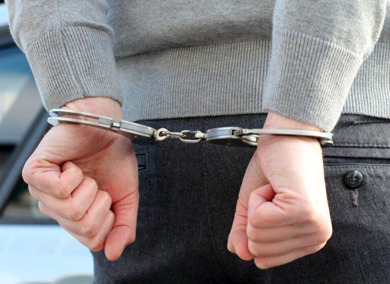 Próbował przekupić policjantów. Teraz grozi mu do 8 lat więzienia