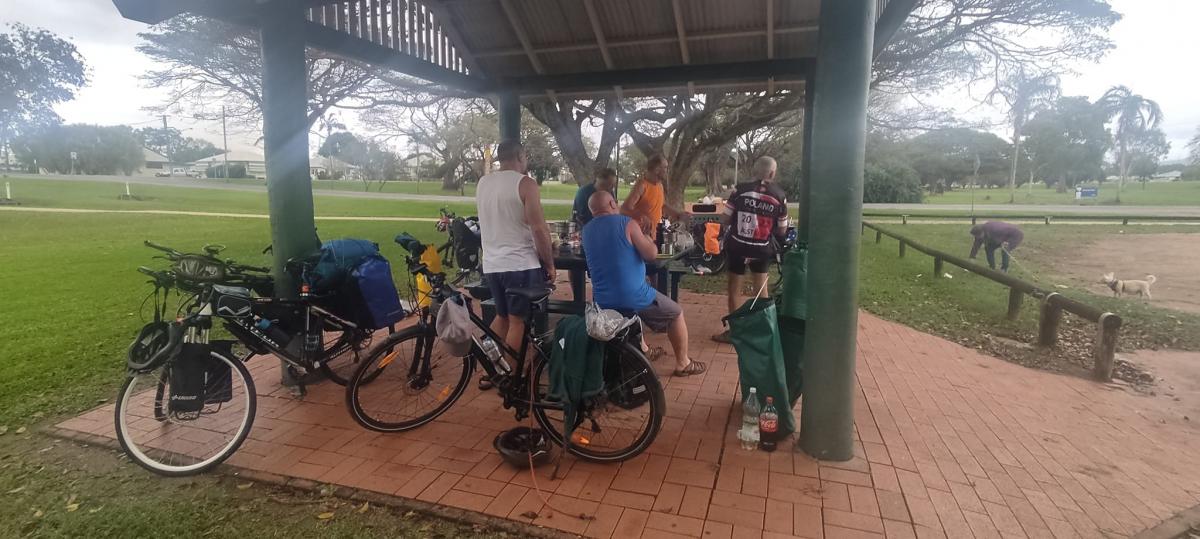 Rowerem przez Australię z Ryszardem Karkoszem. Dzień 8 z 89