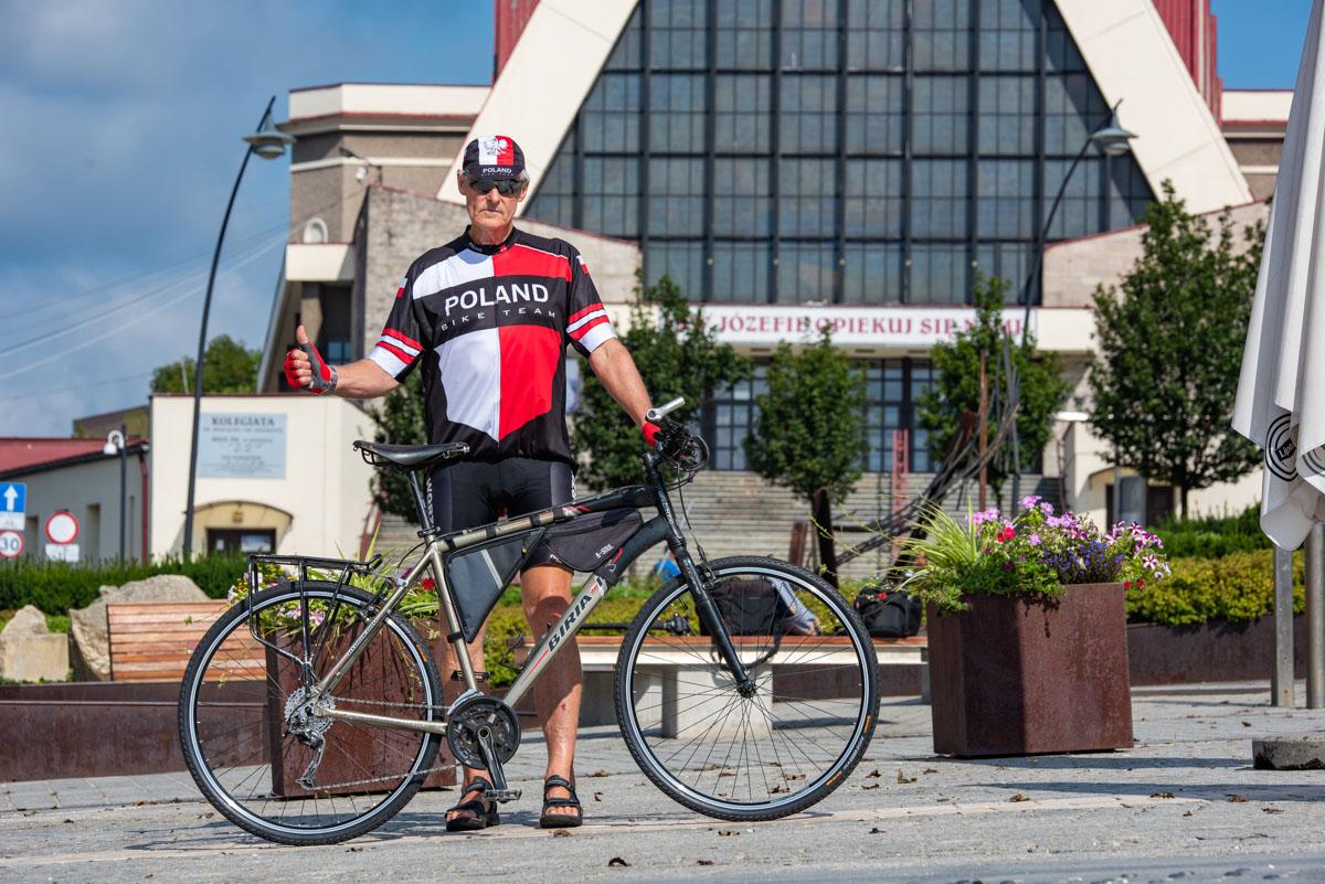 Jaworznianin ma 70 lat i przejedzie 8 tysięcy km na rowerze w Australii