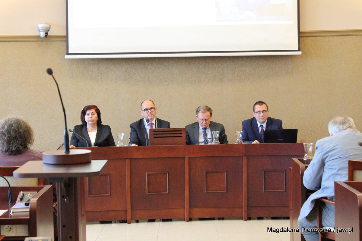 Oświadczenia majątkowe jaworznickich radnych za 2021 rok
