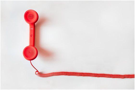 Dlaczego w firmie nadal przydatny jest telefon stacjonarny?