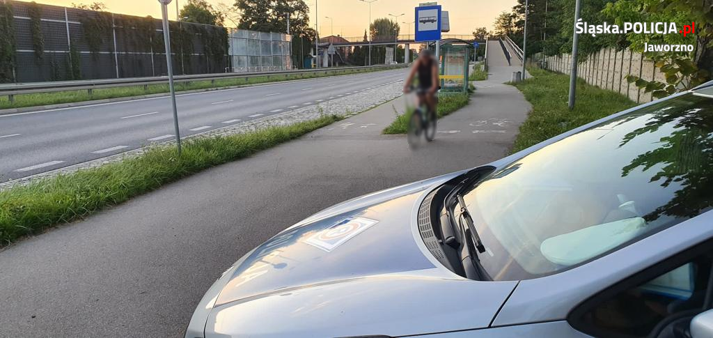 Dwóch nietrzeźwych kierujących i poszukiwany zatrzymani