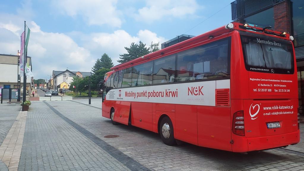 Krwiobus był dzisiaj w Jaworznie. Następna szansa na oddanie w nim krwi za 2 tygodnie