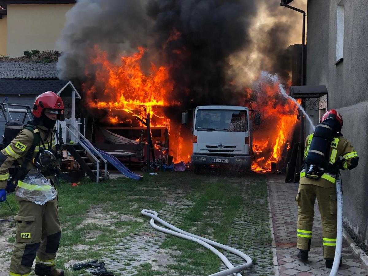 Stracił warsztat w pożarze. Przyjaciele zbierają pieniądze na odbudowę