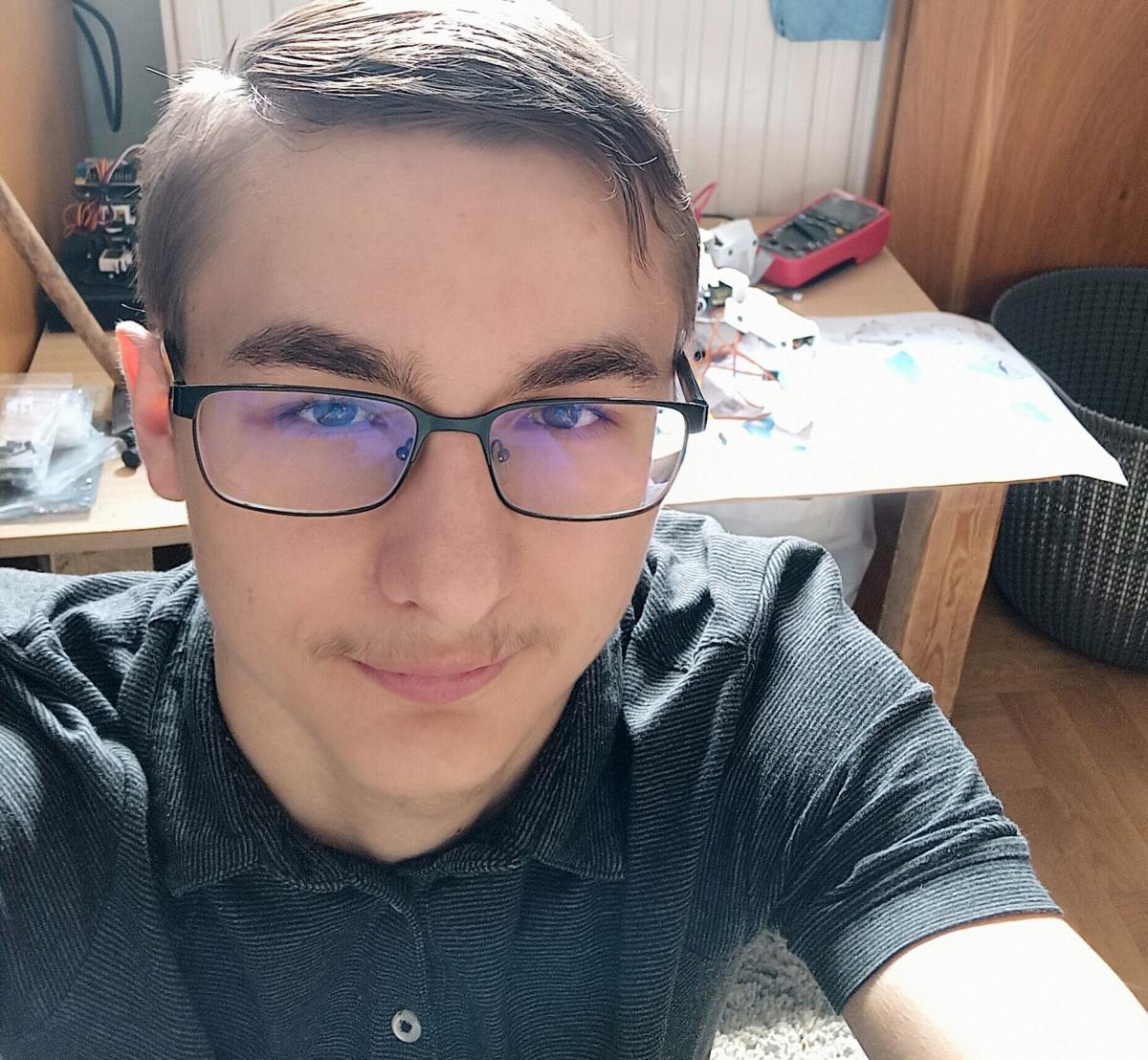 Krzysztof Jura o ładnej naturze robotyki i nie tylko