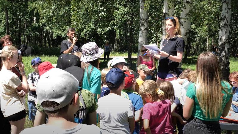 Gra terenowa w parku na Podłężu zachwyciła dzieci