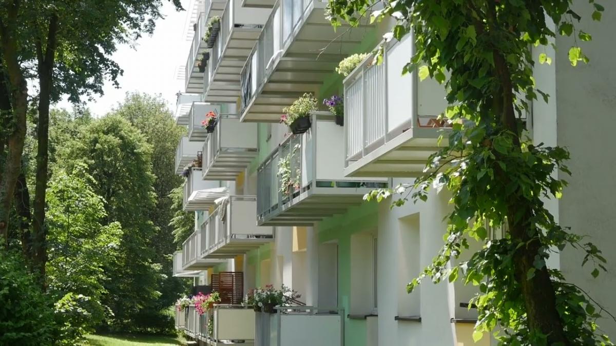W kolejnych blokach dobudują balkony