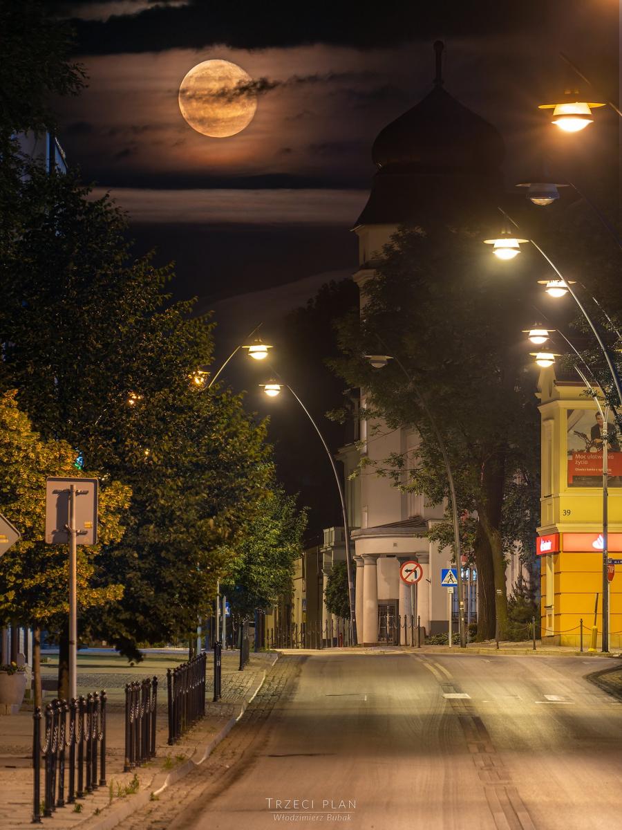 Trzeci Plan i kolejne urokliwe zdjęcie centrum Jaworzna
