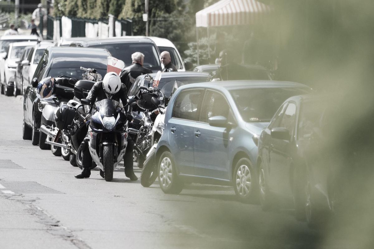 Ostatnie pożegnanie tragicznie zmarłego motocyklisty