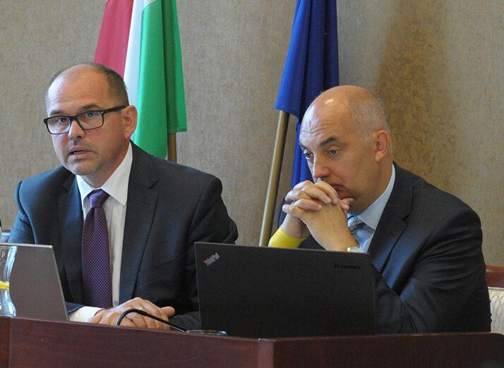 Rada miejska powraca do stacjonarnego trybu obrad