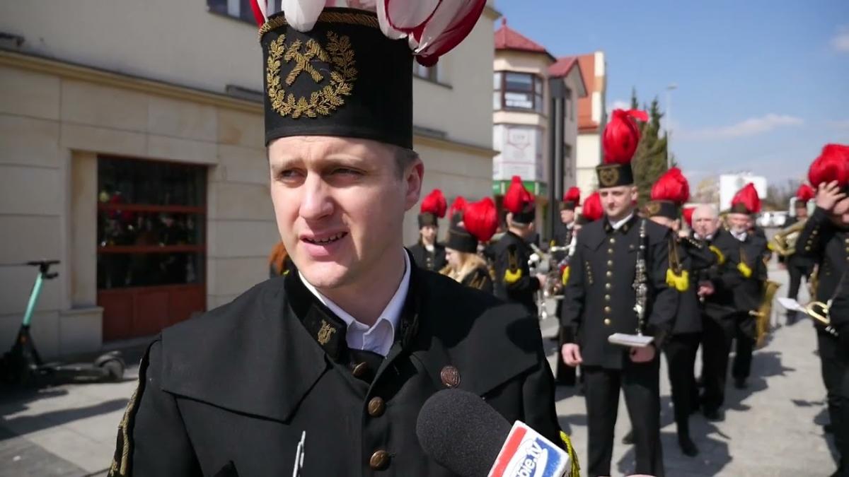 Przemarsz z koncertem Orkiestry Dętej TAURON Wydobycie dla wsparcia Ukrainy