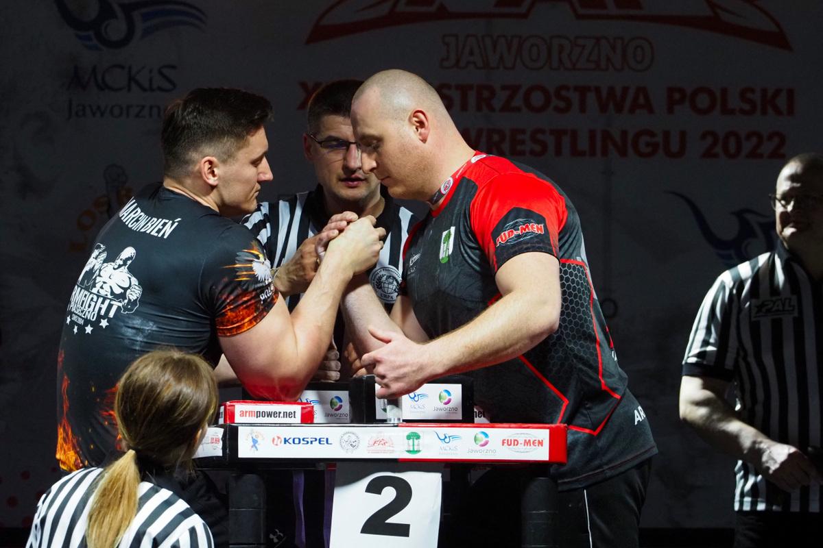 Mistrzostwa Polski w Armwrestlingu w Jaworznie podnoszą adrenalinę