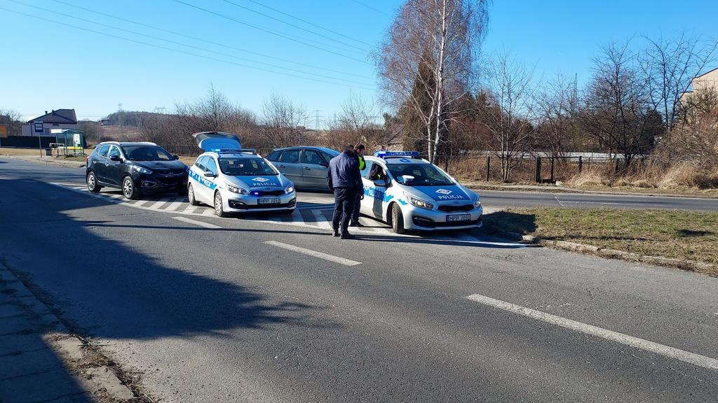Kolizja drogowa na ulicy Chełmońskiego