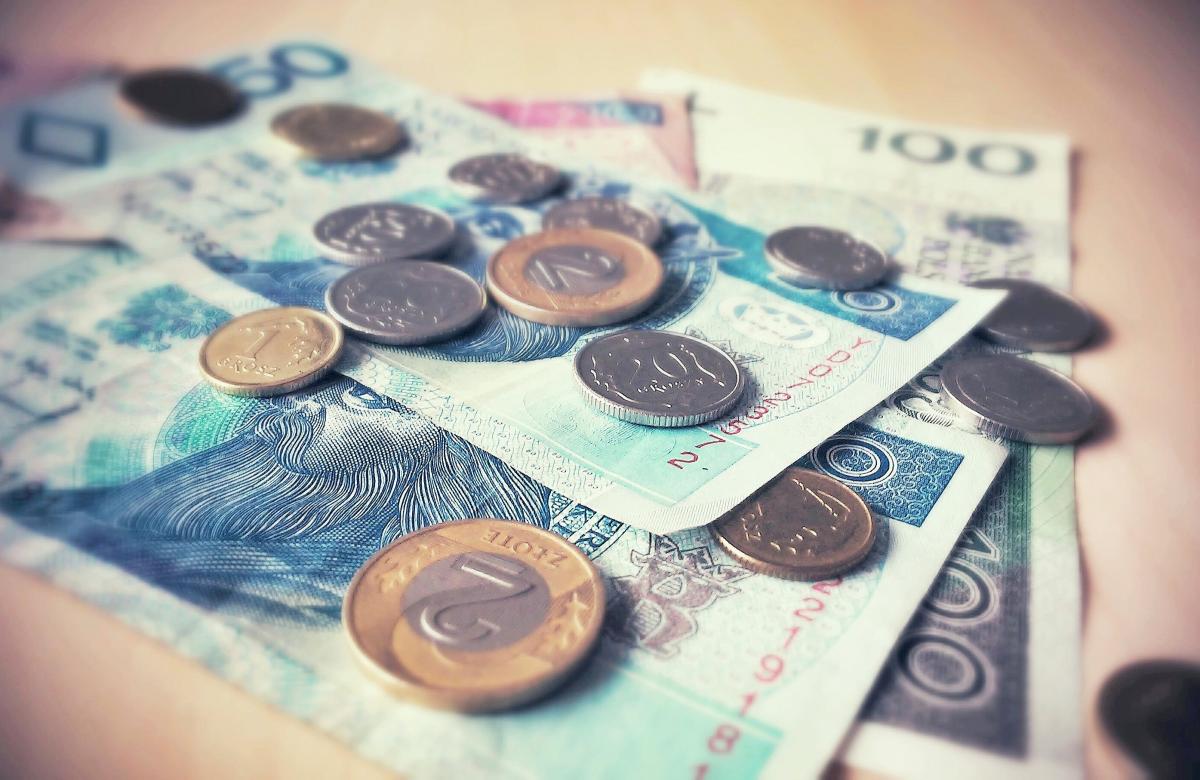 Niedziele handlowe w 2022 roku. Czy 6 marca to niedziela handlowa?