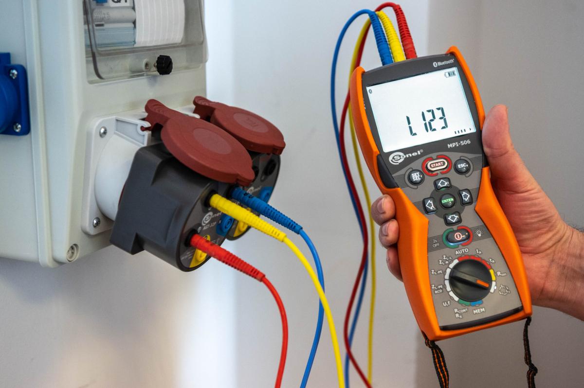 Poznaj rodzaje mierników elektrycznych