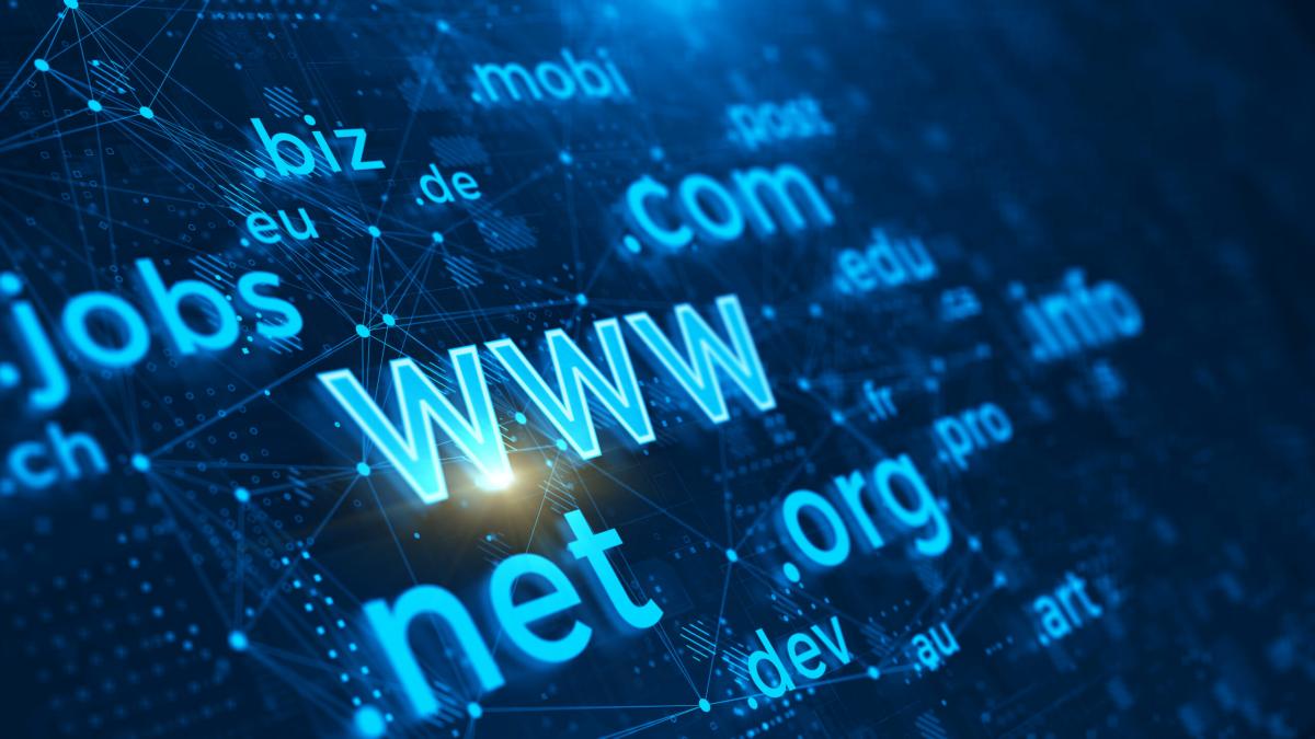 Internet i telewizja w jednym pakiecie – czy wychodzi taniej?