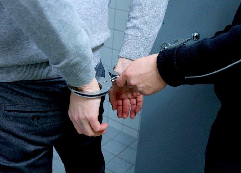 Przekroczył dozwoloną prędkość o 75 km/h. Nigdy nie miał prawa jazdy
