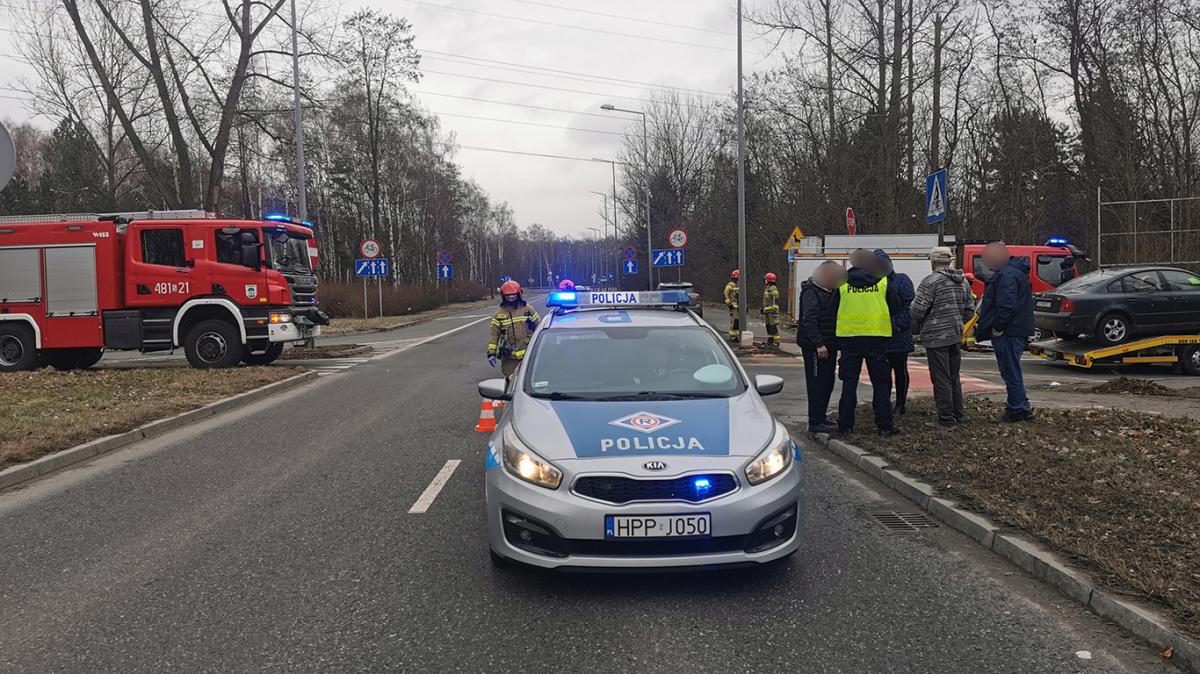 Czołowo-boczne zderzenie na Osiedlu Stałym