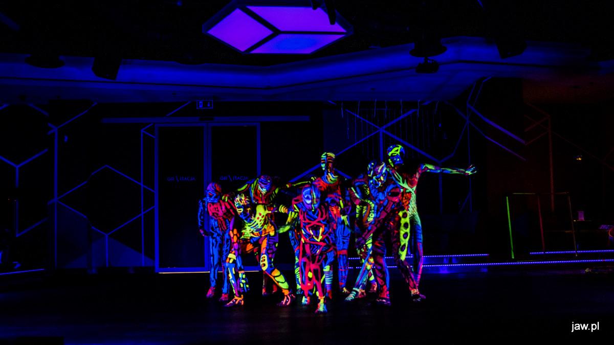 WOŚP Jaworzno pokaz: Teatr tańca Dyemotion