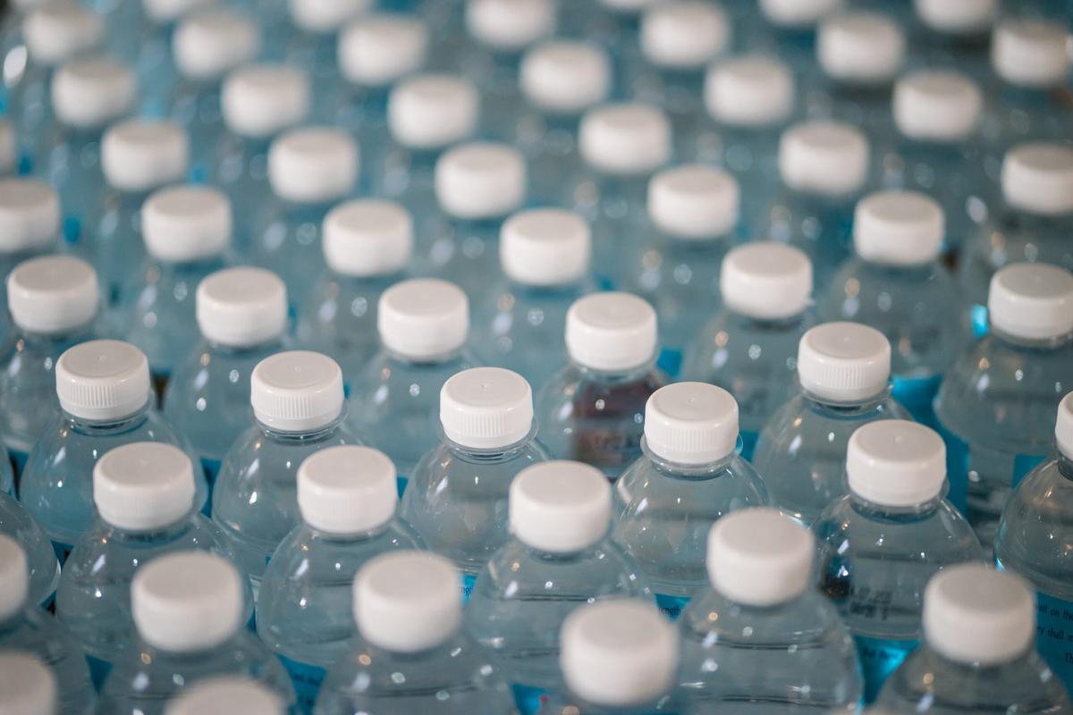 Produkcja opakowań z tworzyw sztucznych — wygodne przechowywanie produktów