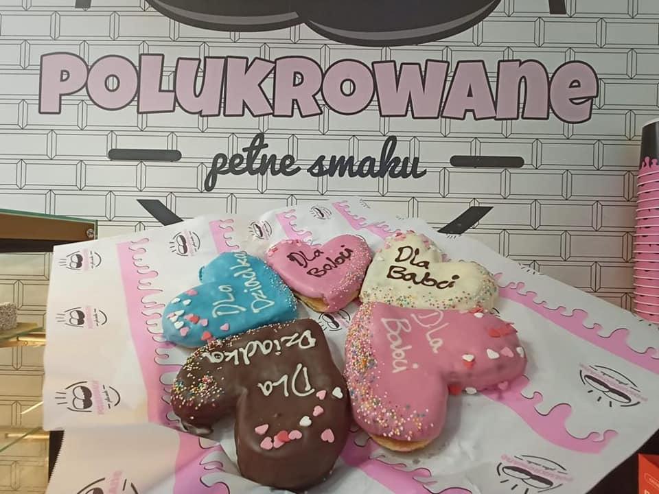 Pączkarnia Polukrowane zaprasza po wypieki z okazji Dnia Babci i Dziadka