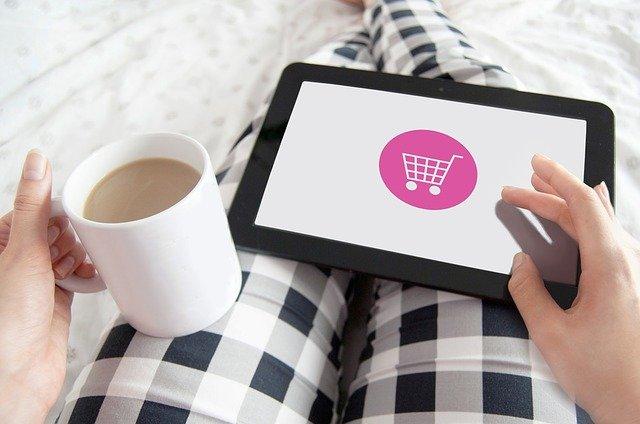 Jak kupować na raty robiąc zakupy w Internecie?