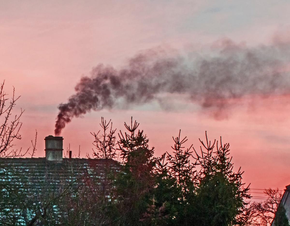 Smog w Jaworznie. Alert RCB ostrzega