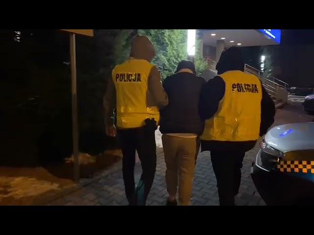 POTRĄCIŁA POLICJANTA I UCIEKŁA. 30-LATKA JEST JUŻ W ARESZCIE