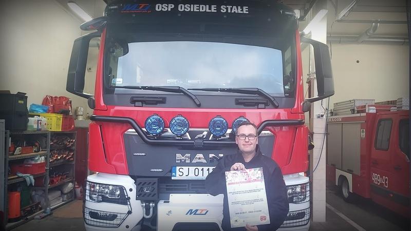 Strażacka Paczka czyli zbiórka świąteczna strażaków z OSP Osiedle Stałe trwa [wideo]