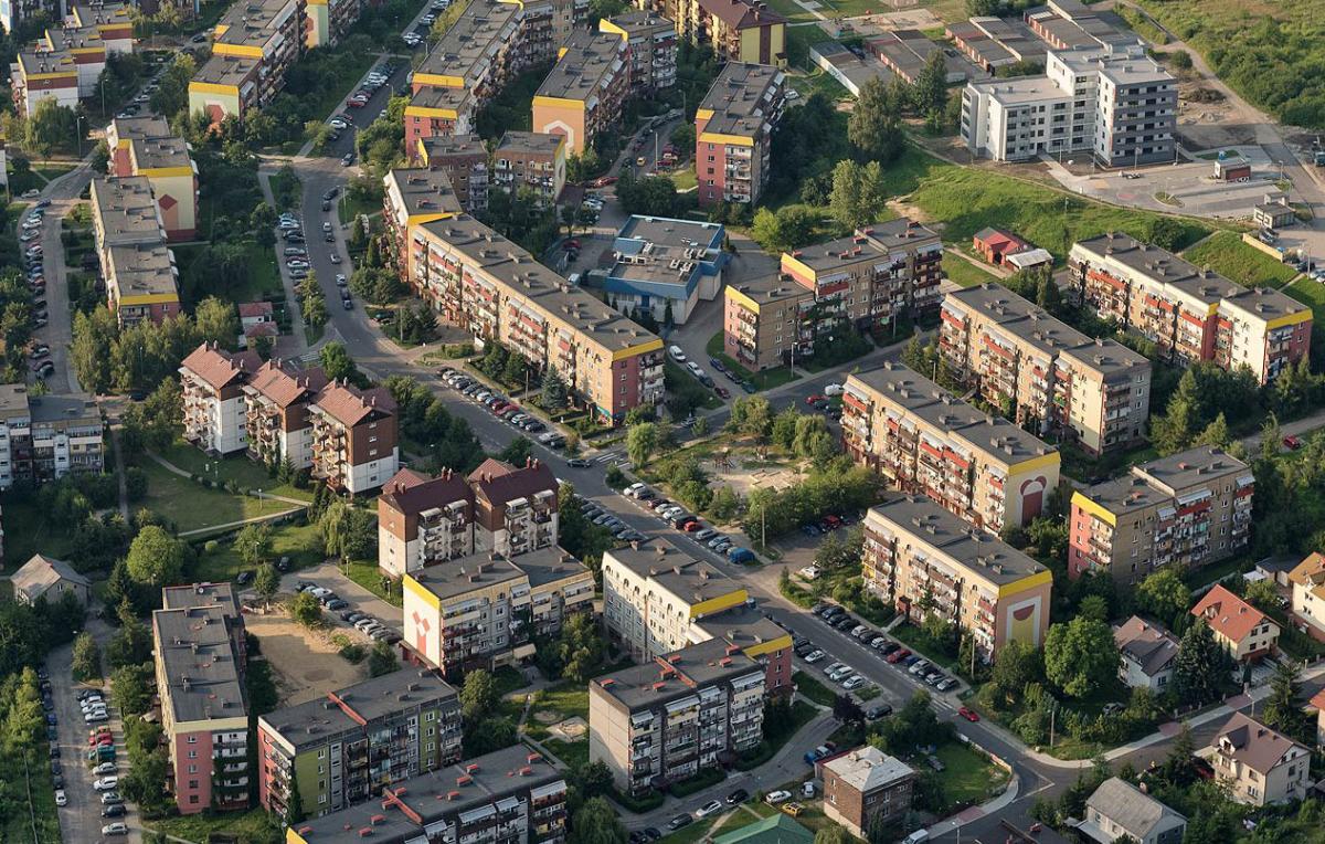 Przetarg na wykonanie pięcioletniego przeglądu instalacji elektrycznej w lokalach mieszkalnych i piwnicach