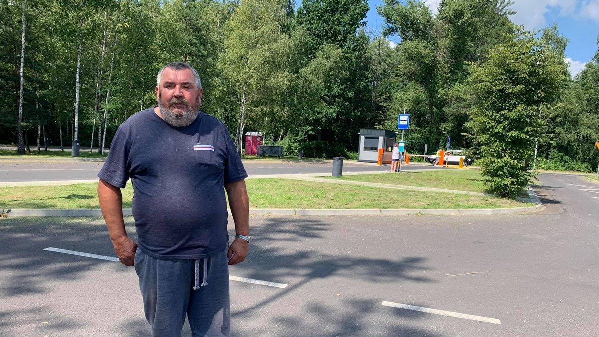 Z kartą inwalidzką jako osoba z niepełnosprawnością miał zapłacić za parking przy Sosinie