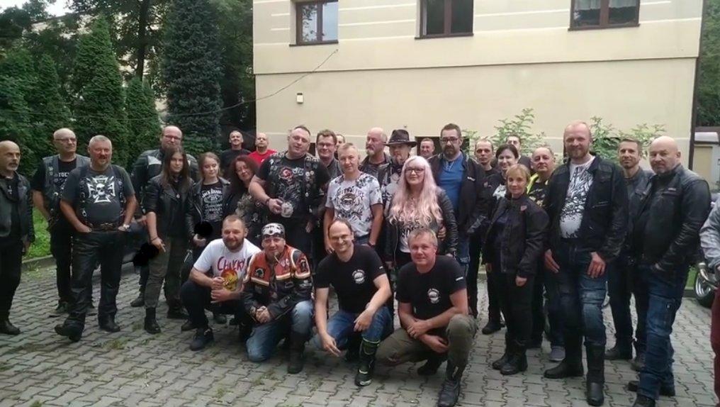Pasję do motocykli połączyli z pomocą dla 2-letniego Adrianka