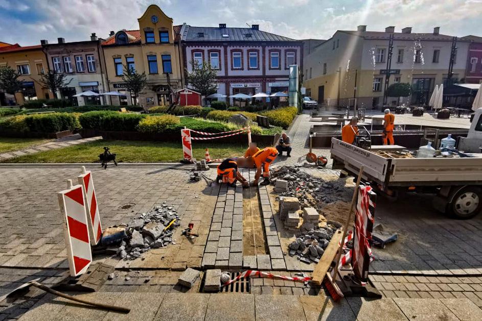 Płyta rynku nie wytrzymała ... Rynek Od.Nowa, Od.Nowa, Od.Nowa...