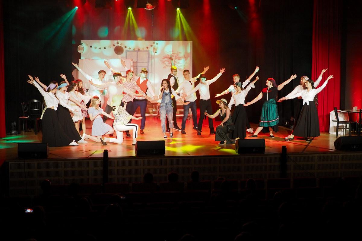 Musical Mamma Mia! na deskach MDK
