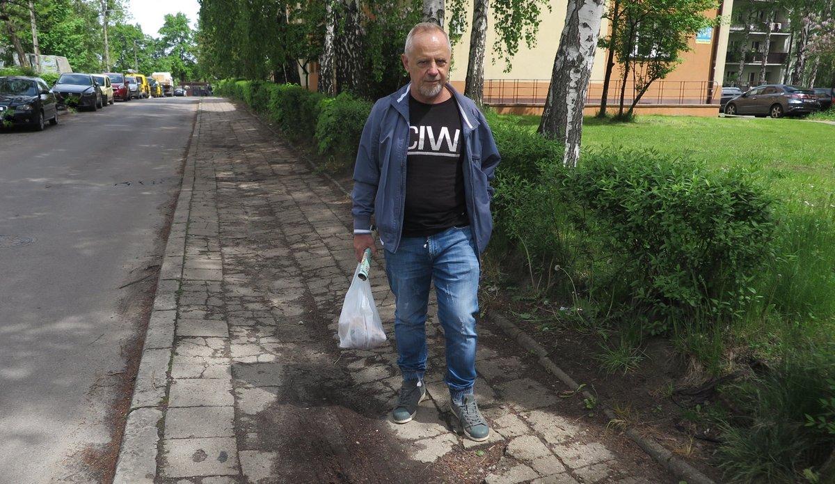 Czy mieszkańcy ulicy Powstańców Śląskich doczekają się remontu,  zdewastowanego chodnika?