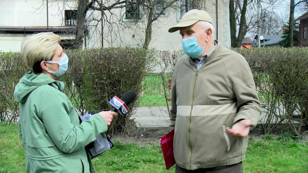 „Aż przykro patrzeć na stan tego pomnika” - mieszkaniec Szczakowej