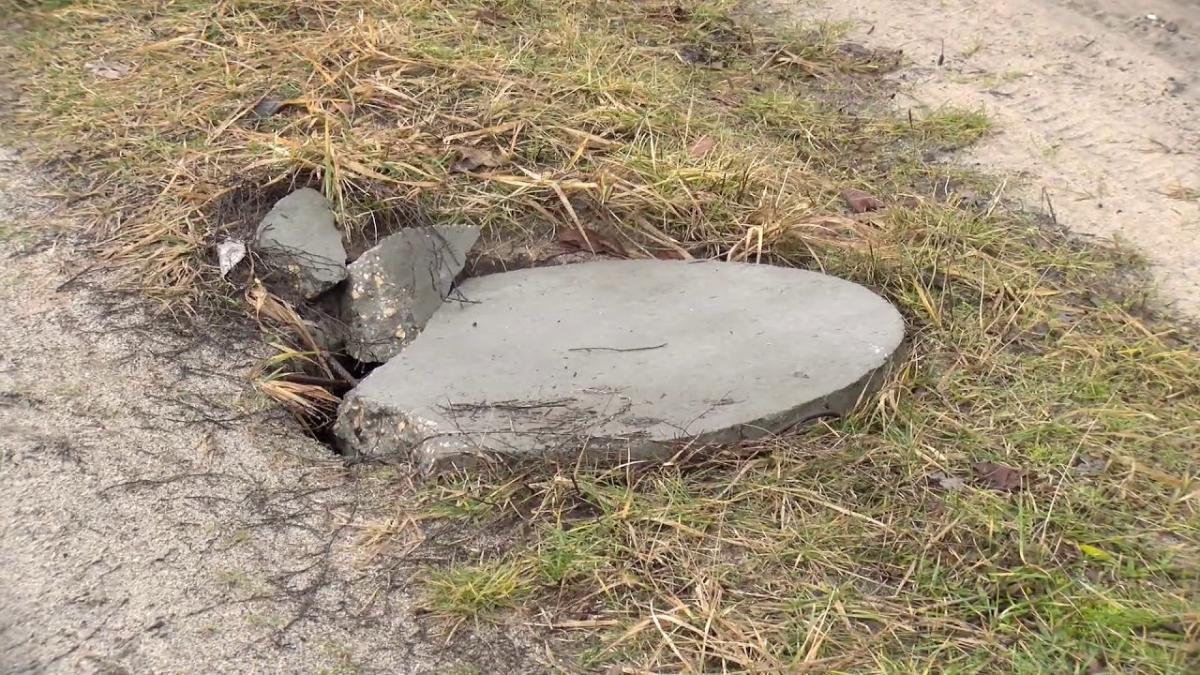 „Niech ktoś naprawi tę studzienkę, zanim dojdzie do tragedii”