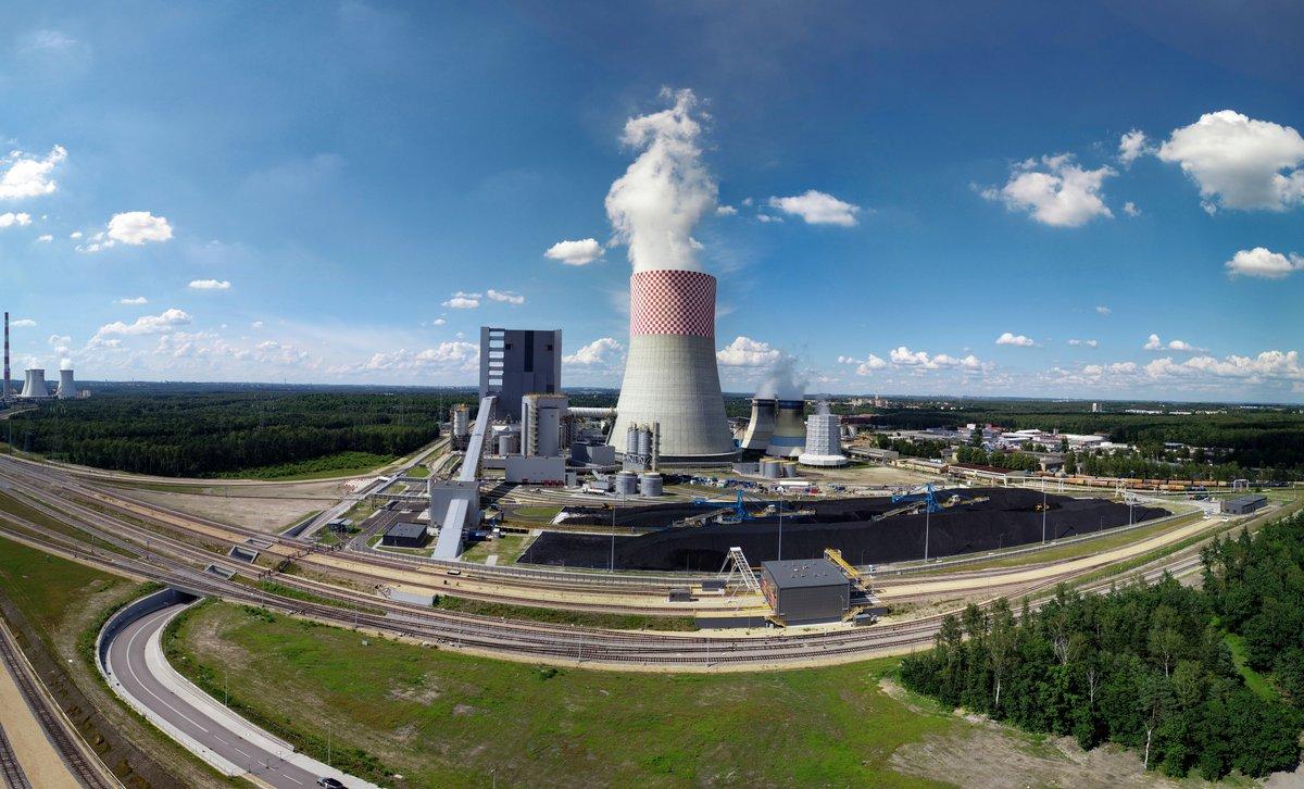 Blok 910 MW Elektrowni Jaworzno zsynchronizowany z siecią