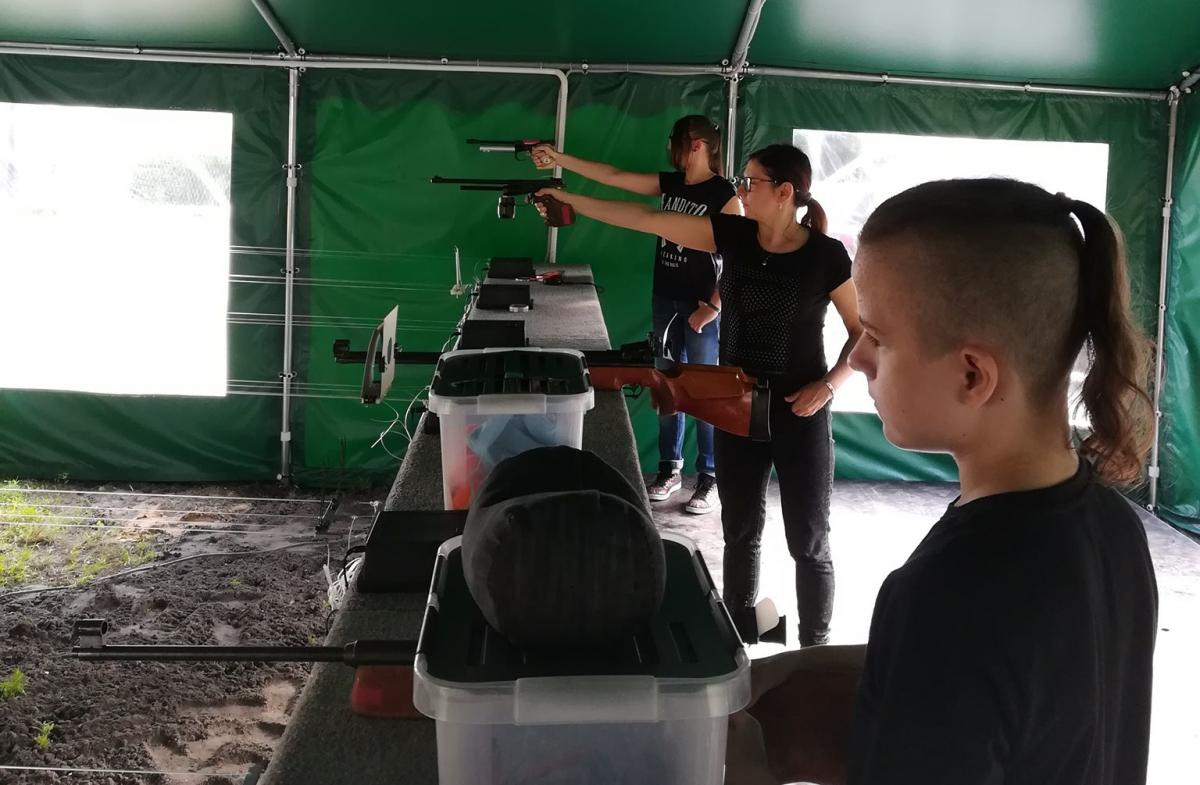 Wakacje na strzelnicy w Jeleniu