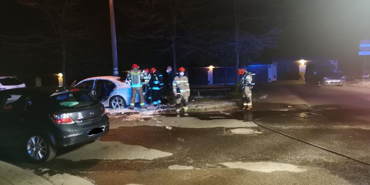 Pożar samochodu przy ul. Wandy