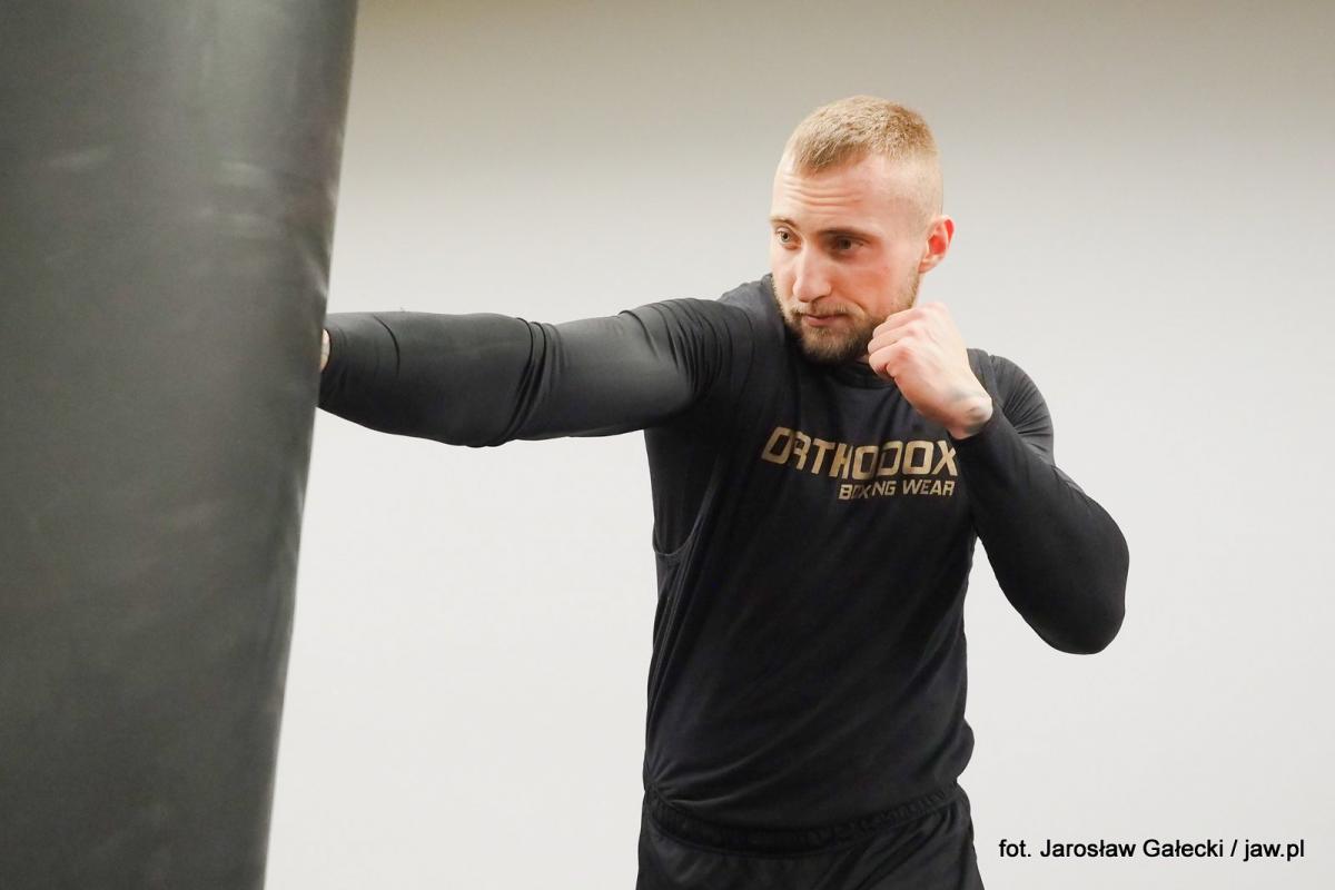 Jaworznianin Kacper Kabara powalczy podczas gali MMA