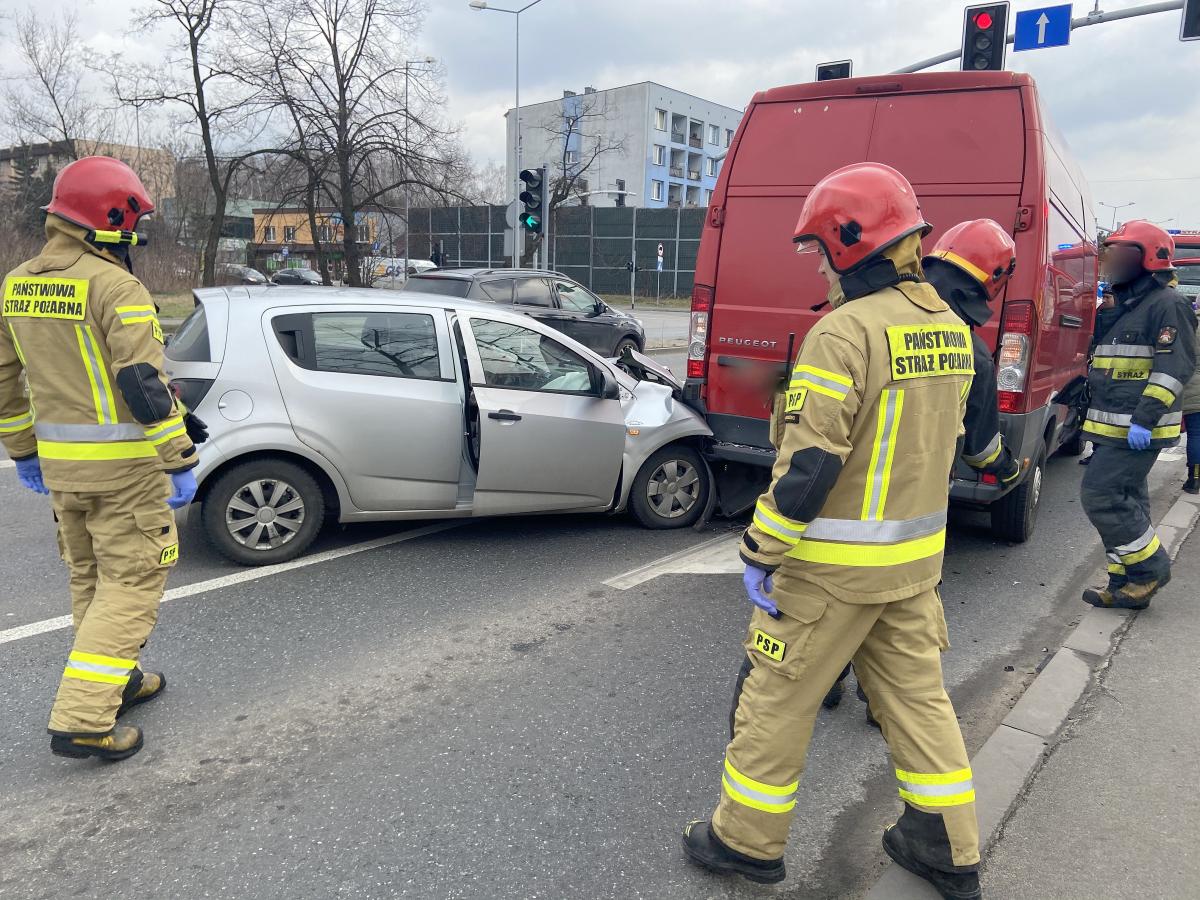 Trzy rozbite samochody na Grunwaldzkiej