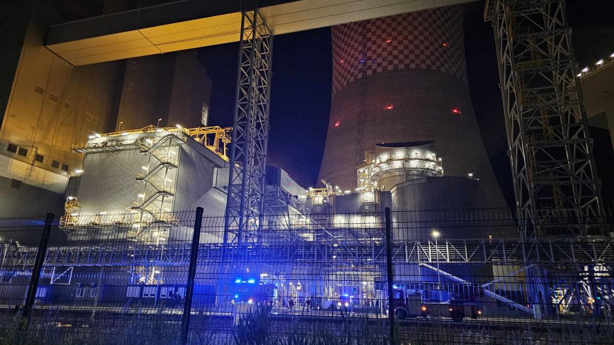 Pożar na elektrowni. Paliło się na bloku 910 MW w Jaworznie