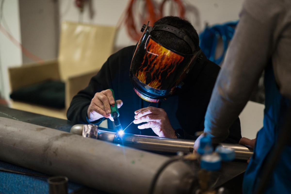 Spawanie laserowe: narzędzie przyszłości czy technologia z przeszłości?