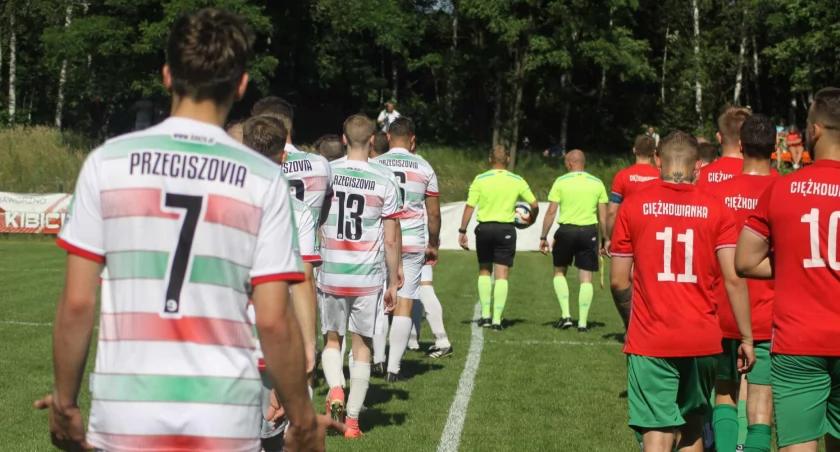 Seniorzy LKS „Ciężkowianka” w finale baraży