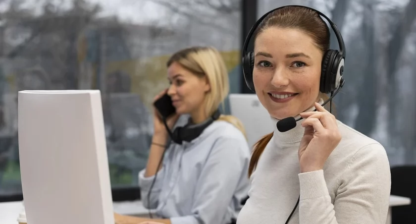 Przewaga Nowoczesnych Technologii w Oprogramowaniu dla Kol-Centrów