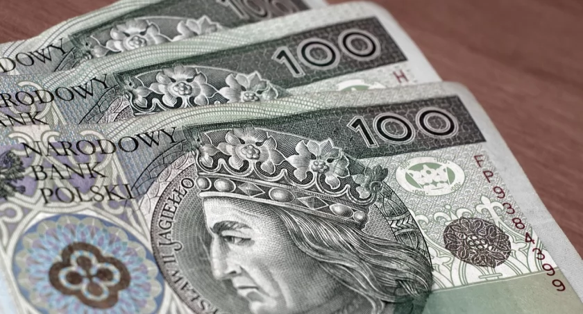 Czy trzeba płacić podatek od spadku po rodzicach?